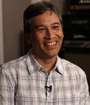 Ken Umezaki Ken Umezaki photo