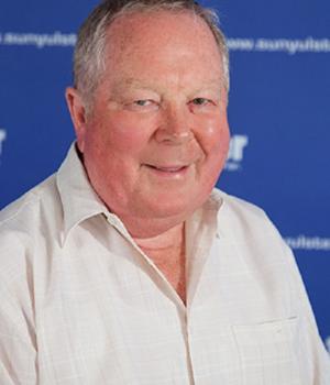 Lou Thomason Lou Thomason